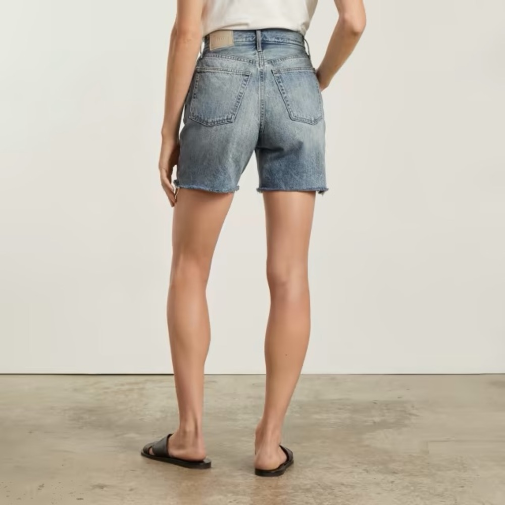 The Way-High® Rigid Short - Picture 2 of 5